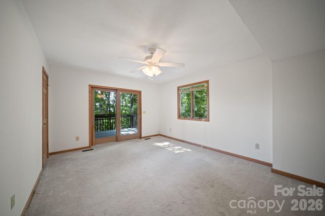 1105 High Vista Drive, Mills River, NC 28759
