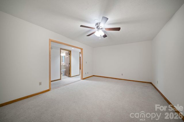 1105 High Vista Drive, Mills River, NC 28759
