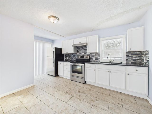 1603 E 82ND Street, Kansas City, MO 64131