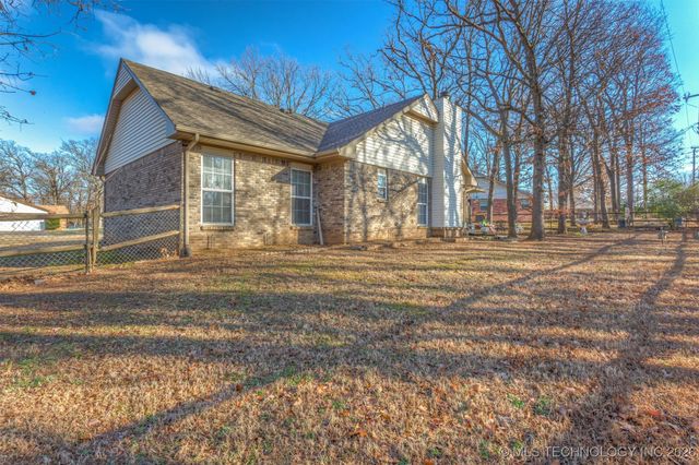 504 W 34th Street, Sand Springs, OK 74063