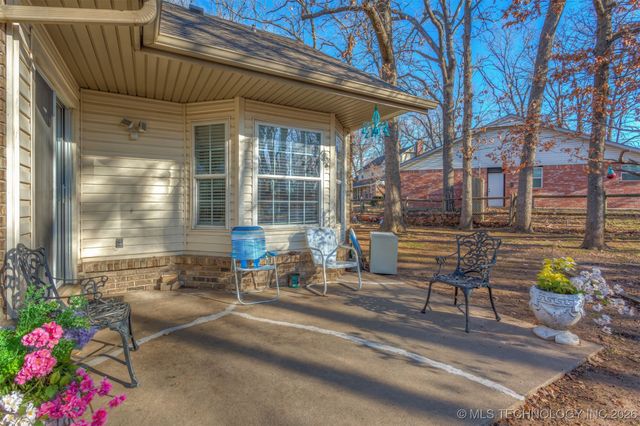 504 W 34th Street, Sand Springs, OK 74063