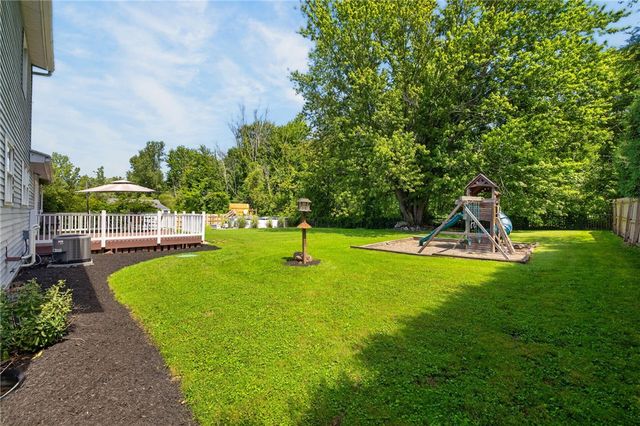 6750 County Line Road, Ontario, NY 14519