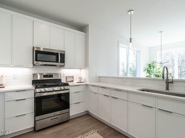 620 Walnut Heights Drive 103, Raleigh, NC 27610