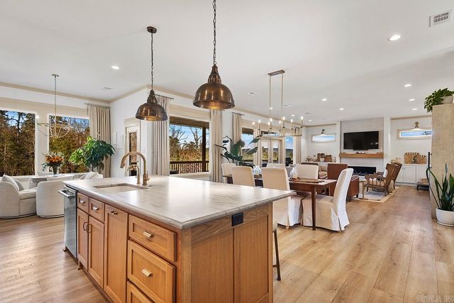 19009 Waterview Meadow Lane, Roland, AR 72135