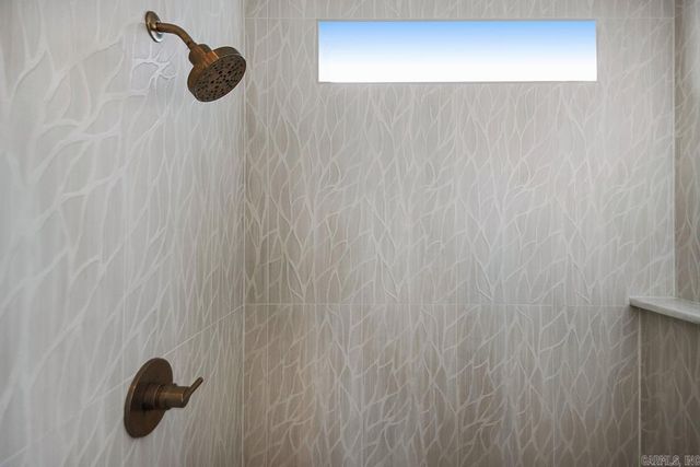 19009 Waterview Meadow Lane, Roland, AR 72135