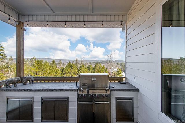 19009 Waterview Meadow Lane, Roland, AR 72135