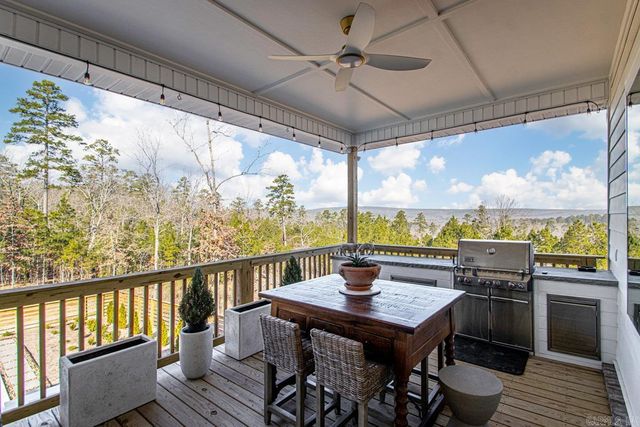 19009 Waterview Meadow Lane, Roland, AR 72135