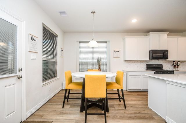 1507 Homewood Point Lane, Rosharon, TX 77583