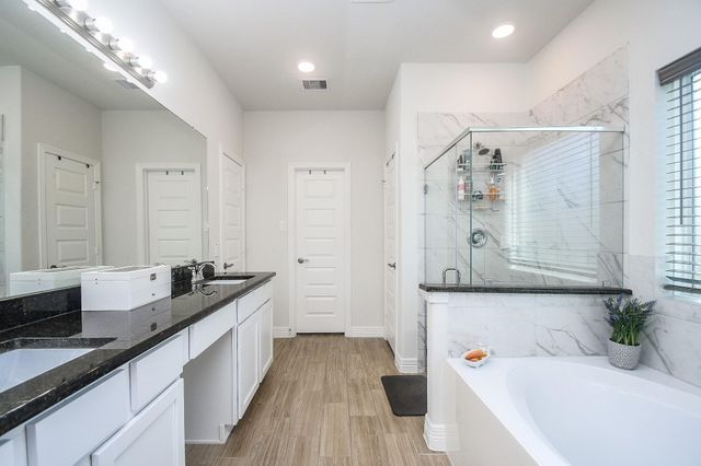 1507 Homewood Point Lane, Rosharon, TX 77583