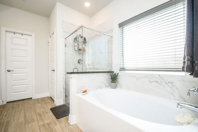 1507 Homewood Point Lane, Rosharon, TX 77583