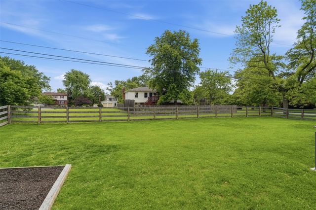 211 Washington Way, Mason, OH 45040