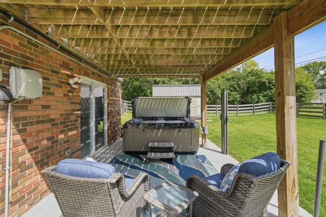 211 Washington Way, Mason, OH 45040