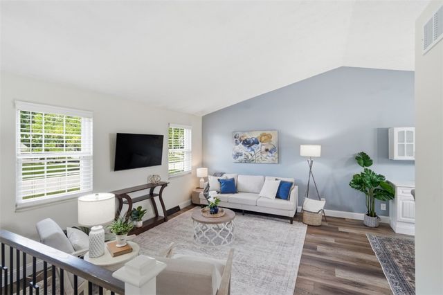 211 Washington Way, Mason, OH 45040