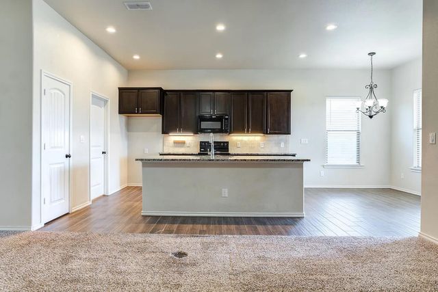 13813 Uvalde Avenue, Lubbock, TX 79423