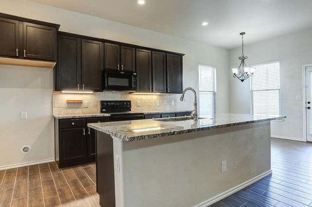 13813 Uvalde Avenue, Lubbock, TX 79423