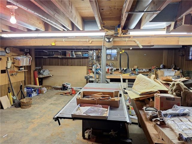 8306-8310 McCormack Drive, Lenexa, KS 66227