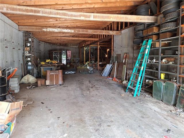 8306-8310 McCormack Drive, Lenexa, KS 66227