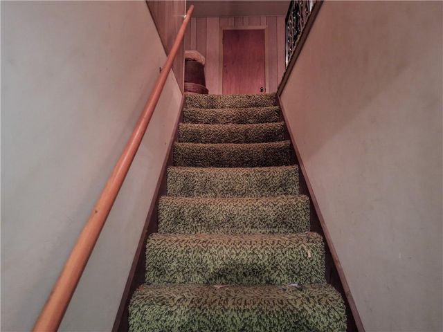 8306-8310 McCormack Drive, Lenexa, KS 66227