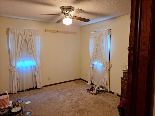 8306-8310 McCormack Drive, Lenexa, KS 66227