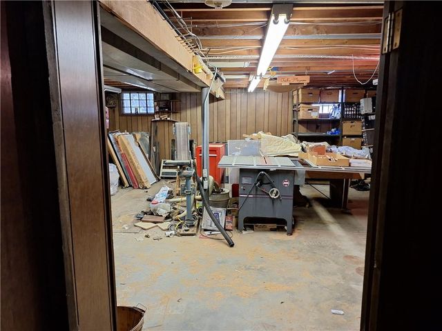 8306-8310 McCormack Drive, Lenexa, KS 66227