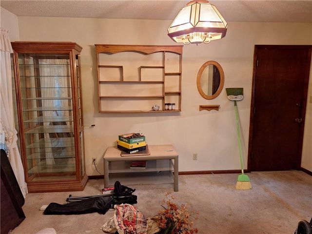 8306-8310 McCormack Drive, Lenexa, KS 66227