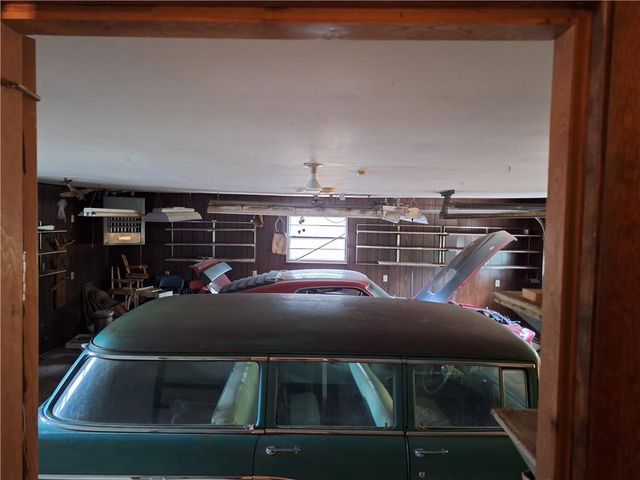 8306-8310 McCormack Drive, Lenexa, KS 66227