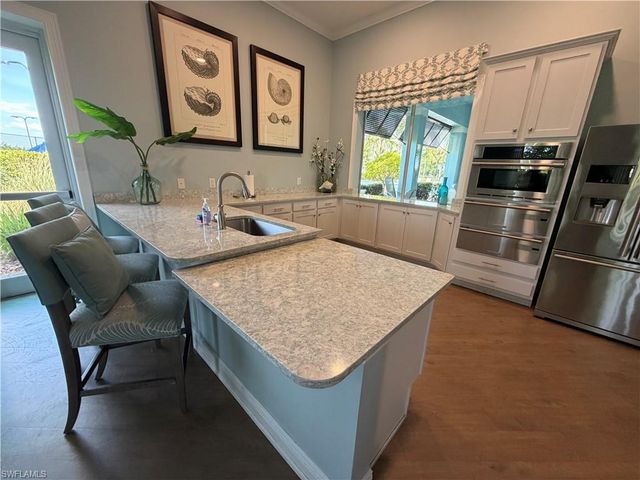 3115 Amadora CIR, Cape Coral, FL 33909