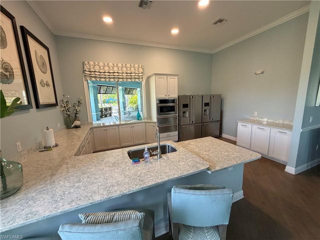 3115 Amadora CIR, Cape Coral, FL 33909