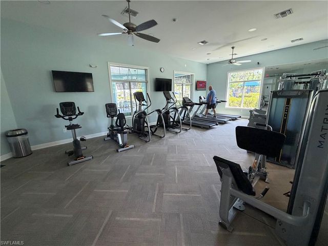 3115 Amadora CIR, Cape Coral, FL 33909
