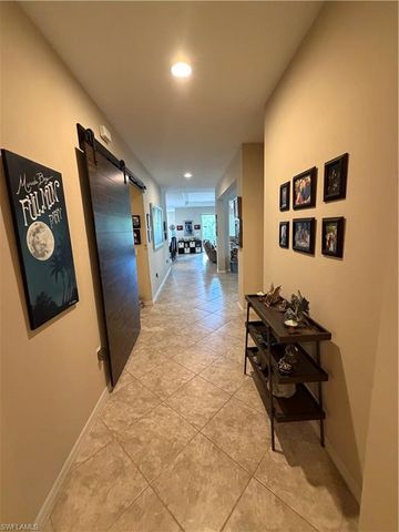 3115 Amadora CIR, Cape Coral, FL 33909