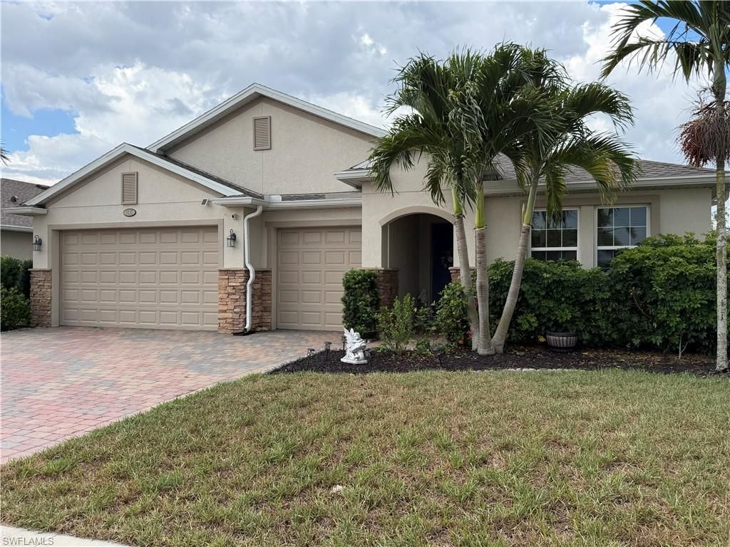 3115 Amadora CIR, CAPE CORAL, FL 33909 — photo 3