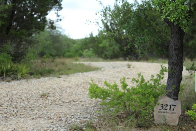 3217 Brasada LN, Marble Falls, TX 78654