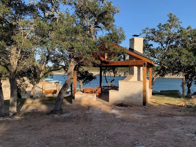 3217 Brasada LN, Marble Falls, TX 78654