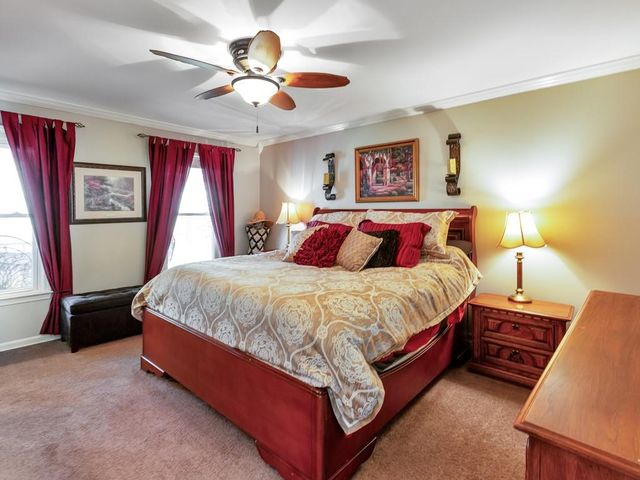 31 Fawn Lake Trail NE, White, GA 30184