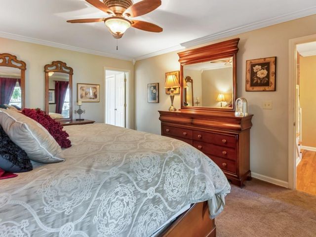 31 Fawn Lake Trail NE, White, GA 30184