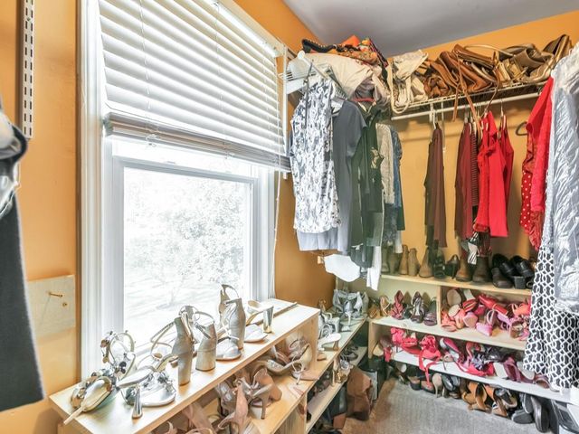 31 Fawn Lake Trail NE, White, GA 30184