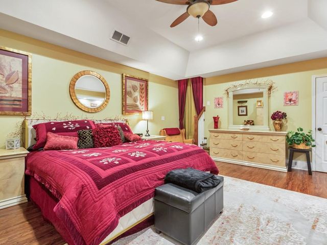 31 Fawn Lake Trail NE, White, GA 30184