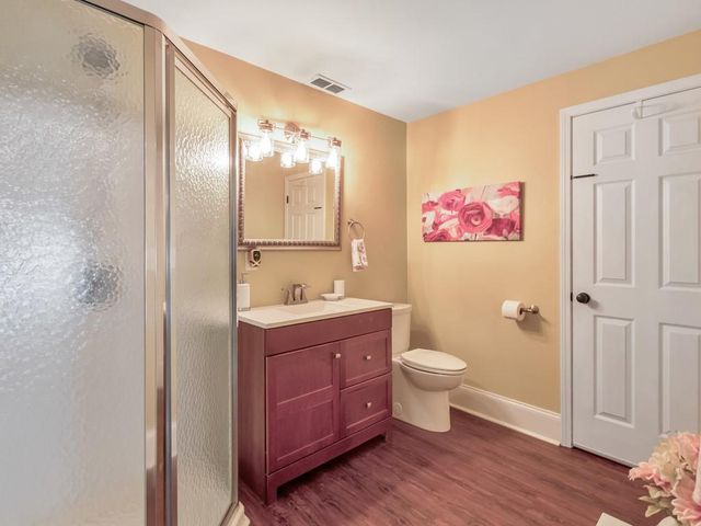 31 Fawn Lake Trail NE, White, GA 30184