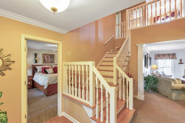 31 Fawn Lake Trail NE, White, GA 30184