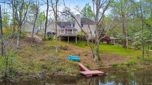 31 Fawn Lake Trail NE, White, GA 30184
