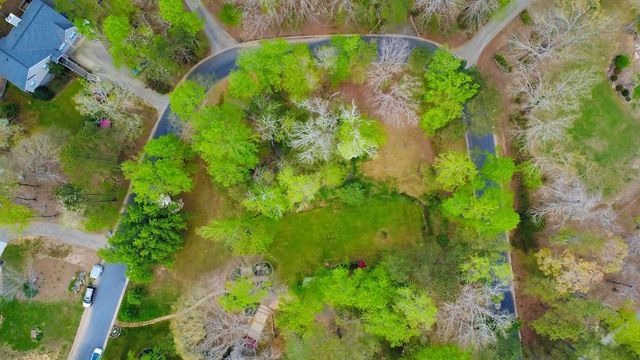 31 Fawn Lake Trail NE, White, GA 30184