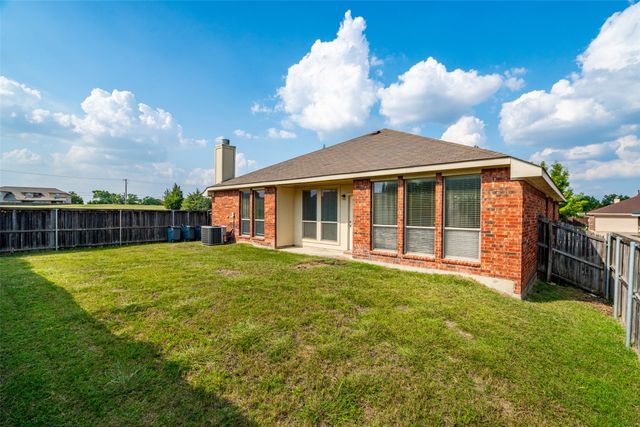 3601 Peacock Place, Mesquite, TX 75181