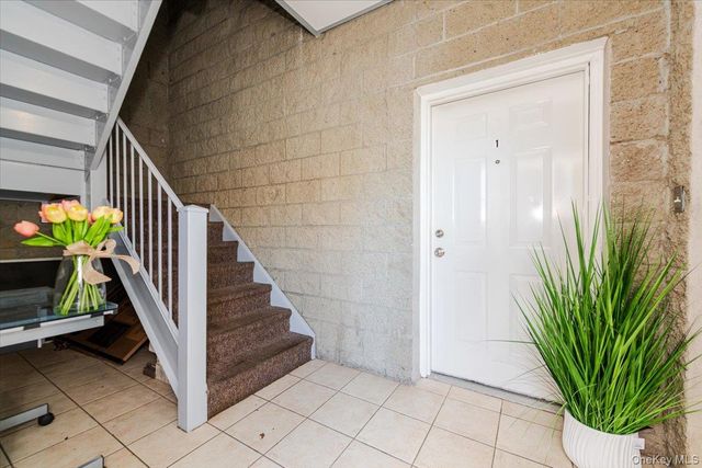 1432 Outlook Avenue 3, Bronx, NY 10465