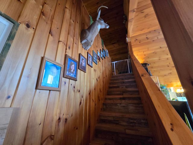 35 Upper Bartonsville Road, Rockingham, VT 05143