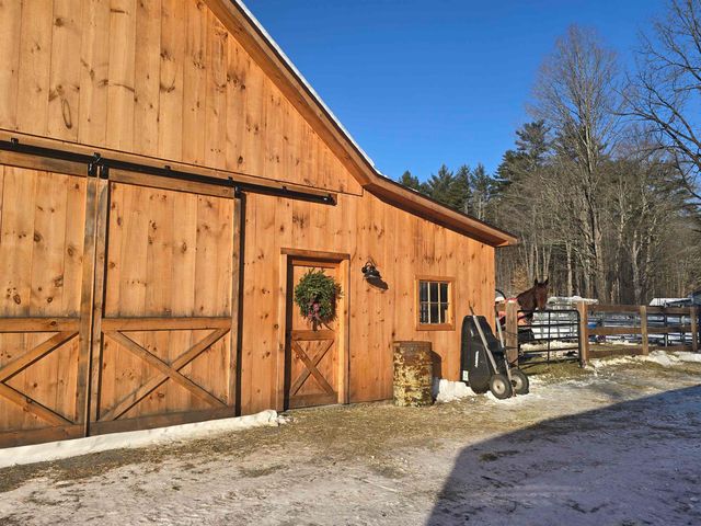 35 Upper Bartonsville Road, Rockingham, VT 05143