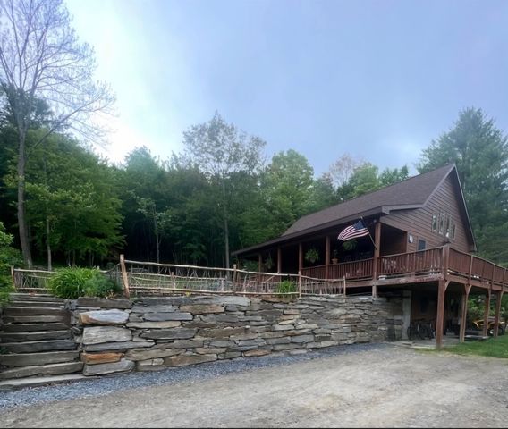 35 Upper Bartonsville Road, Rockingham, VT 05143