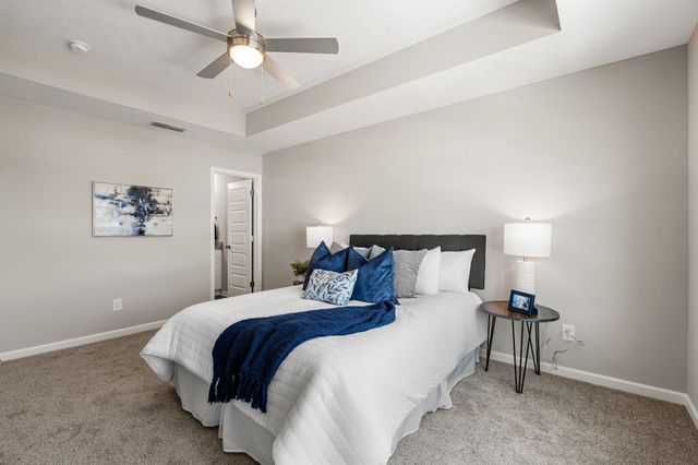 23 Hardwood Rd, Tullahoma, TN 37388