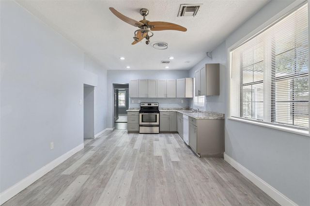 110 E LAUREN COURT, Fern Park, FL 32730