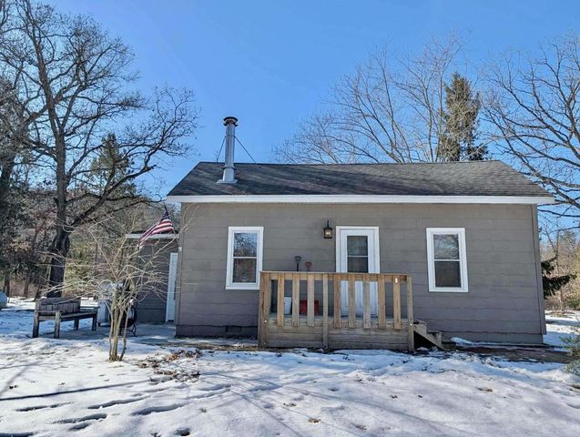 1833 Highway 13, Friendship, WI 53934