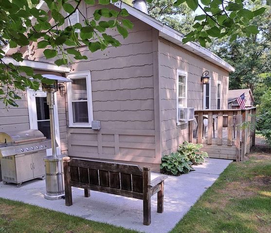 1833 Highway 13, Friendship, WI 53934